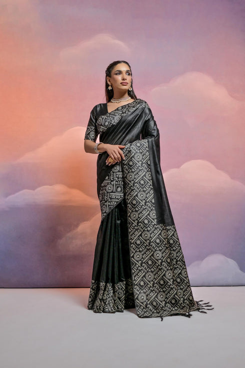 Vasthrlay Kalamkari Warli Design