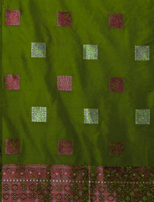 Vasthrlay Banarasi Unstitched Saree