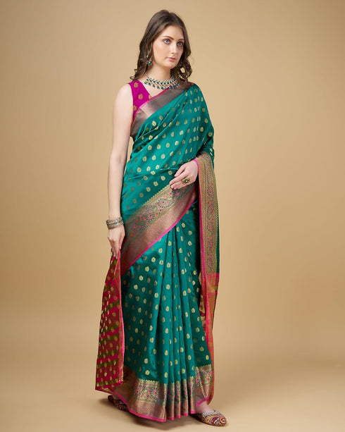 Vasthrlay Wedding Saree