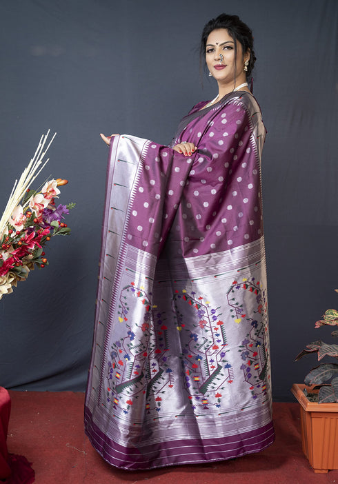 Vasthrlay Paithani Unstitched Saree