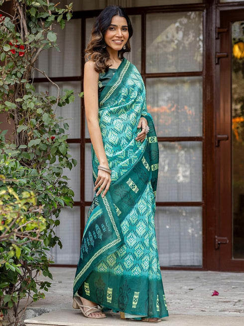 Vasthrlay Shimmer Printed Unstitched Light Green Saree