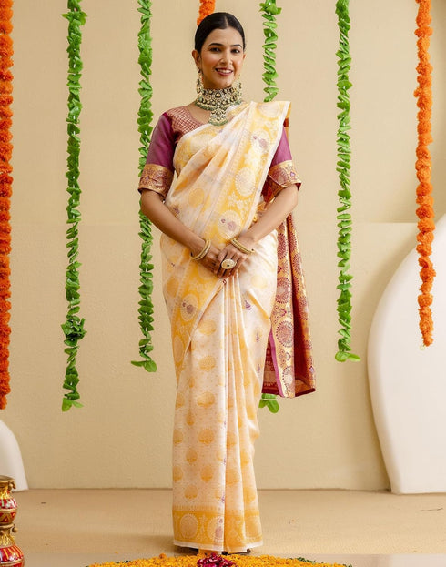 Vasthrlay Banarasi Unstitched Pink Saree