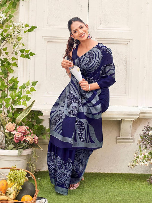 Vasthrlay Womens Abstract Unstitched Off White Saree