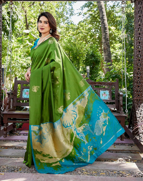 Vasthrlay Banarasi Kanjivaram Az Ys Runika Ethnic Wear