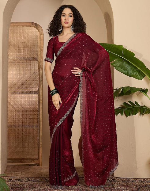 Vasthrlay Womens Scalloped Maroon Saree With Maroon Unstitched Blouse Piece