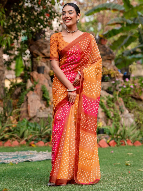 Vasthrlay Bandhani Printed Unstitched Peach Saree