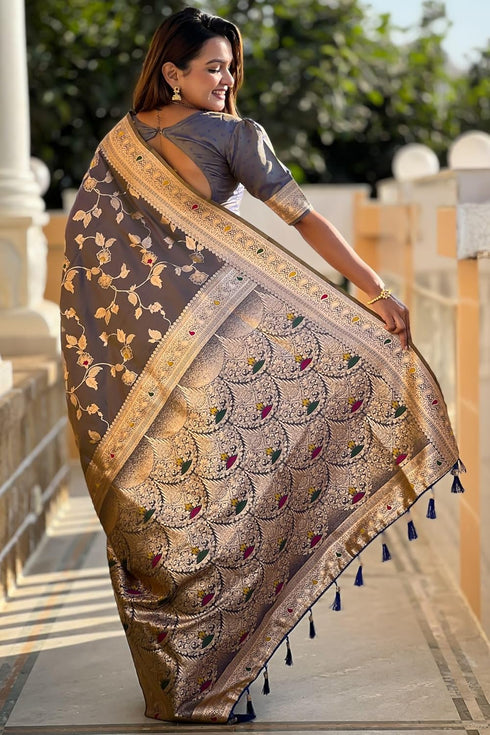 Vasthrlay Kanjivaram Handloom Golden Ethnic Wear