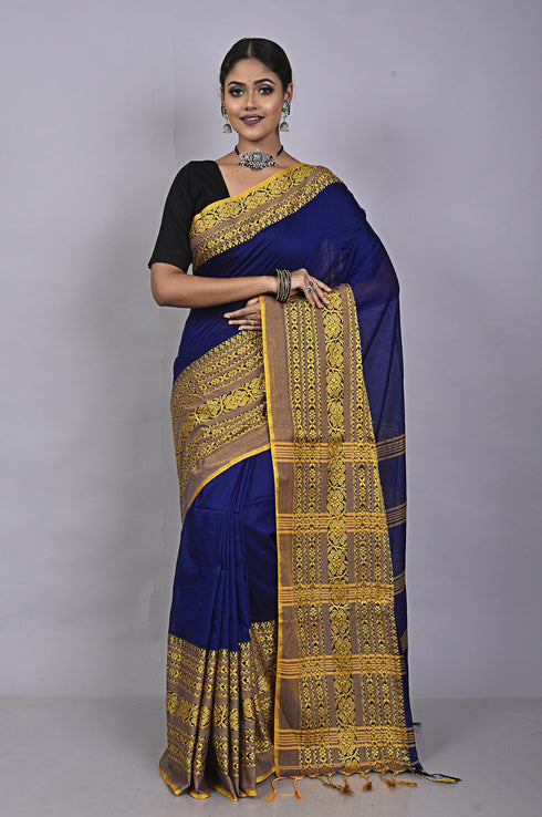 Vasthrlay Begampuri Traditional Saree