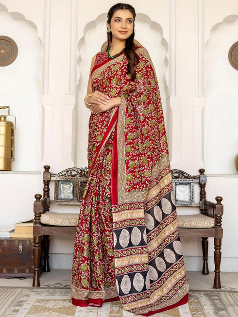 Vasthrlay Paisley Printed Red Saree
