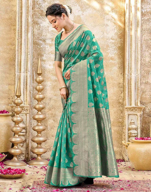 Vasthrlay Womens Weaving Unstitched Light Green Saree