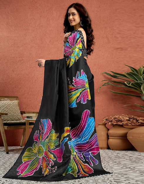 Vasthrlay Womens Printed Unstitched White Saree