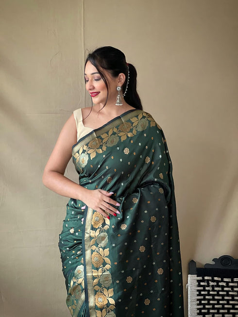 Vasthrlay Kanjivaram Banarasi Jacquard Unstitched Saree