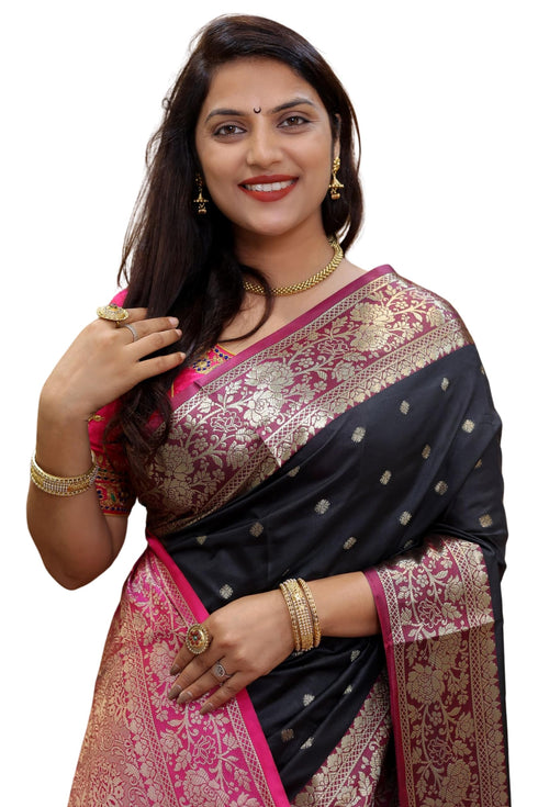 Vasthrlay Banarasi Wedding Saree