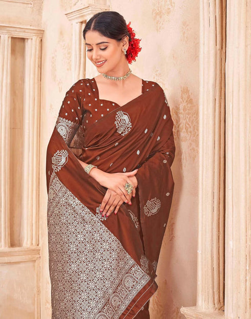 Vasthrlay Kanjivaram Jacquard Unstitched Mustard Saree