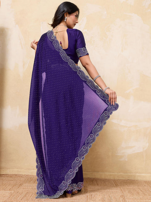 Vasthrlay Maroon Unstitched Saree