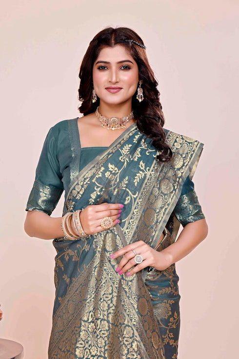 Vasthrlay Wedding Saree