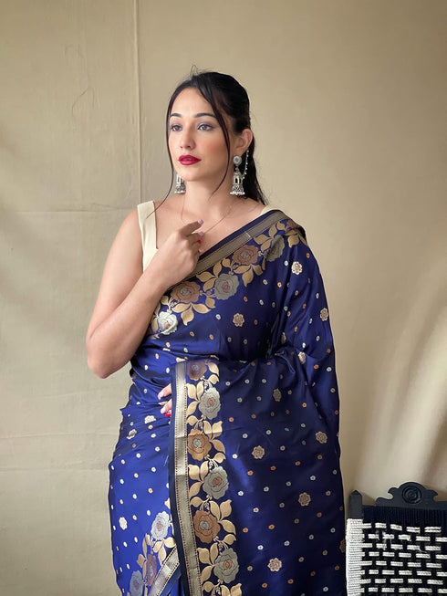 Vasthrlay Kanjivaram Banarasi Jacquard Unstitched Saree