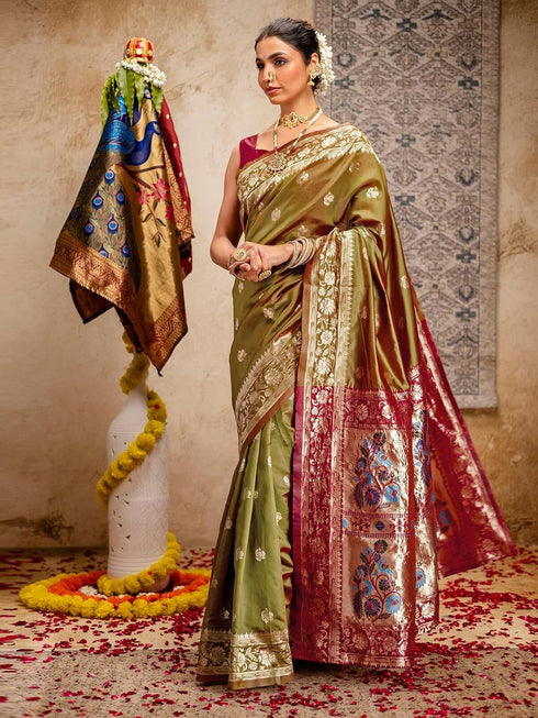 Vasthrlay Weaving Paithani Black Saree