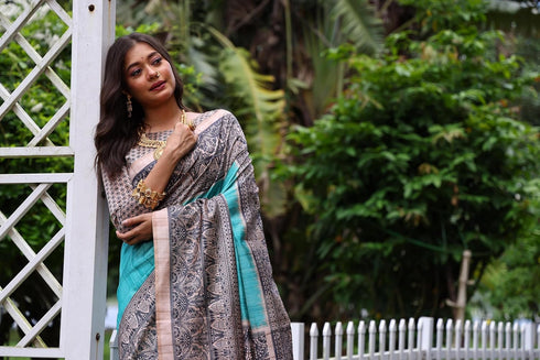 Vasthrlay Tussar Saree Ghicha