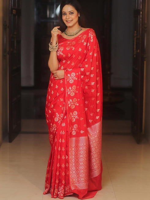 VasthrlayWedding Red Saree