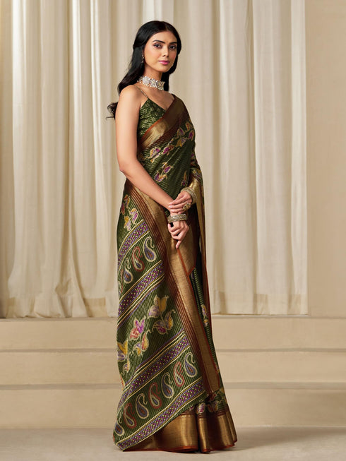 Vasthrlay Printed Saree