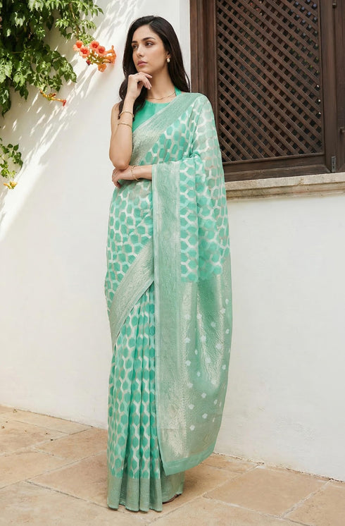 Vasthrlay Jacquard Saree