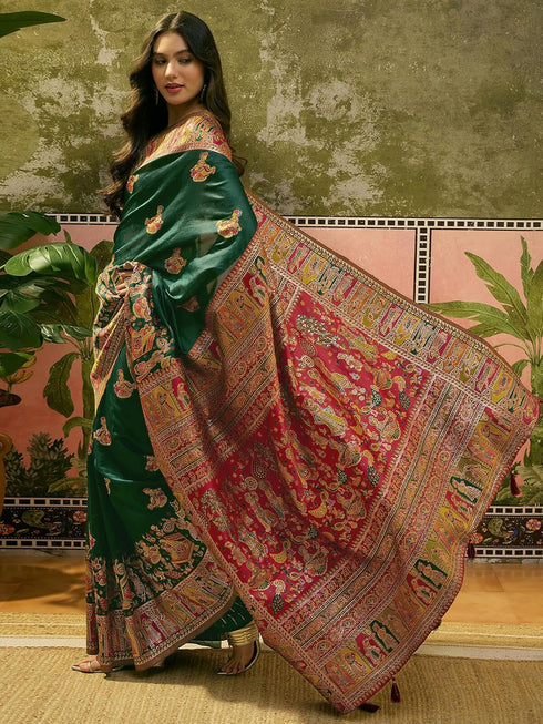 Vasthrlay Womens Weaving Unstitched Green Saree