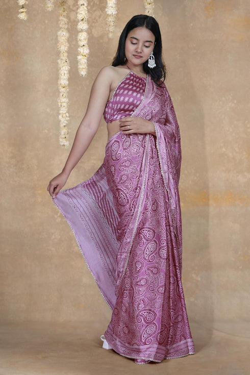 Vasthrlay Fashion Chiffon Paisley Printed Ethnic Wear