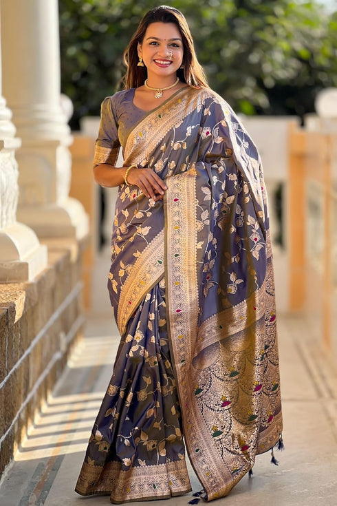 Vasthrlay Kanjivaram Handloom Golden Ethnic Wear