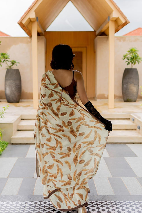 Vasthrlay Fashion Georgette Off Multicolor Ethnic Wear