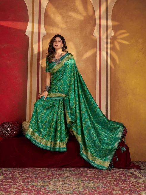 Vasthrlay Women's Kanjivaram Silk Unstitched Saree