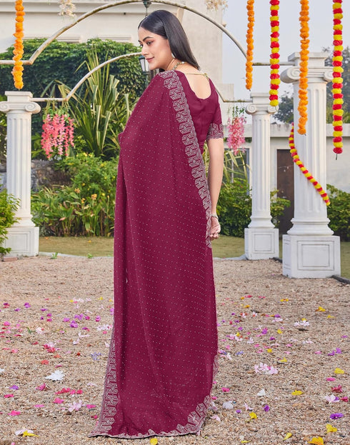 Vasthrlay Georgette Scalloped Rani Pink Saree With Unstitched Blouse Piece
