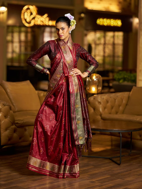 Vasthrlay Unstitched Multicolor Comfortable Friendly Saree