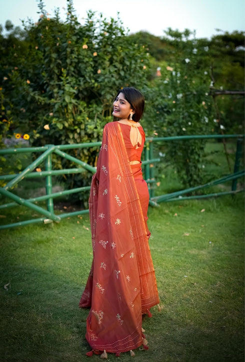 Vasthrlay Khadi Cotton Embroidery