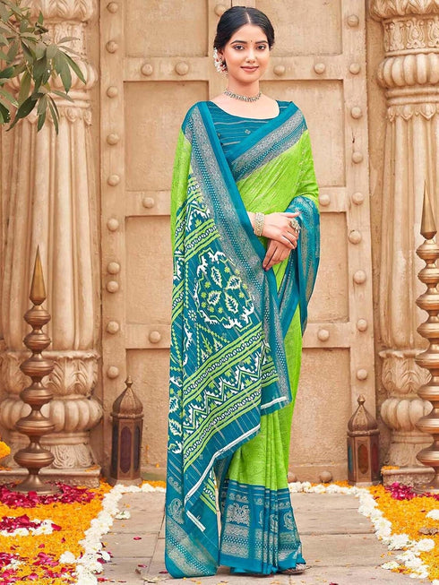 Vasthrlay Georgette Printed Unstitched Rani Pink Saree