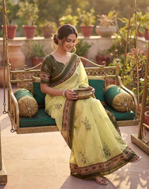 Vasthrlay Womens Printed Light Yellow | Olive Green Saree With Unstitched Blouse Piece