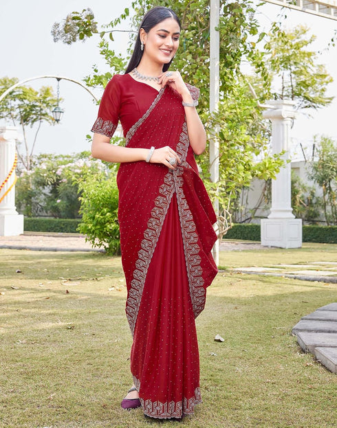 Vasthrlay Georgette Scalloped Red Saree With Unstitched Blouse Piece