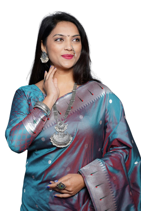 Vasthrlay Paithani Unstitched Saree
