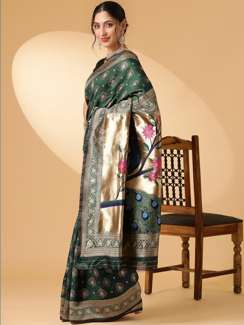 Vasthrlay Paithani Saree