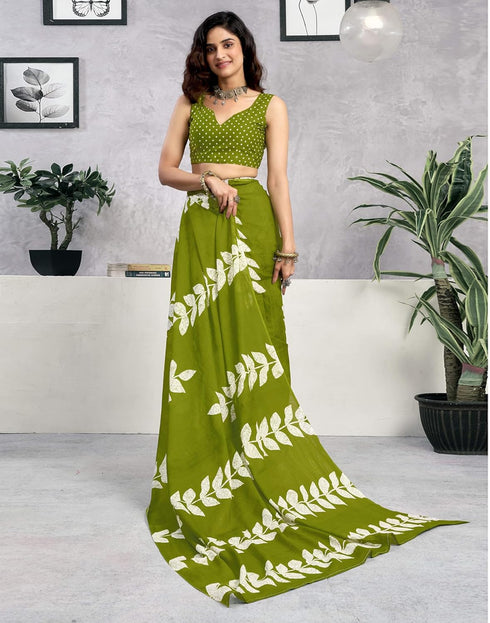 Vasthrlay Womens Printed Unstitched Green Saree