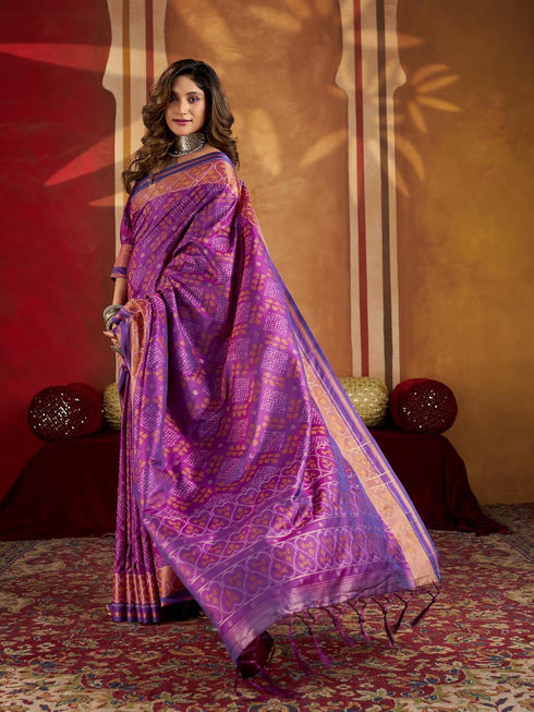 Vasthrlay Women's Kanjivaram Silk Unstitched Saree