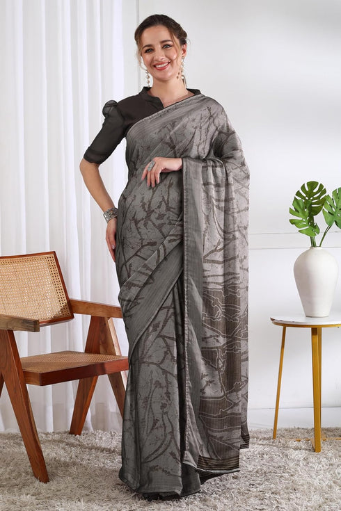 Vasthrlay Fashion Chiffon Geometric Printed Ethnic Wear