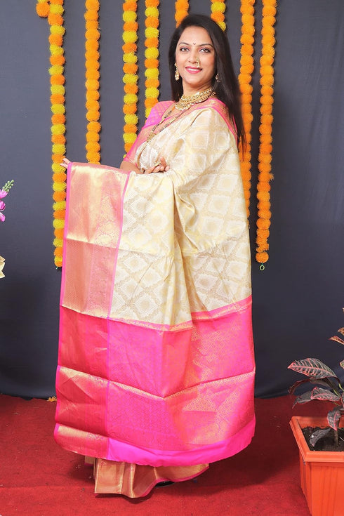 Vasthrlay Kanjivaram Handloom Golden Ethnic Wear