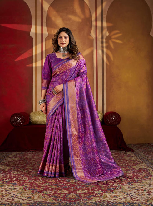 Vasthrlay Women's Kanjivaram Silk Unstitched Saree