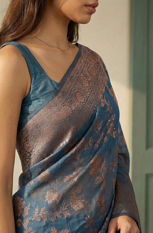 Vasthrlay Jacquard Floral Saree