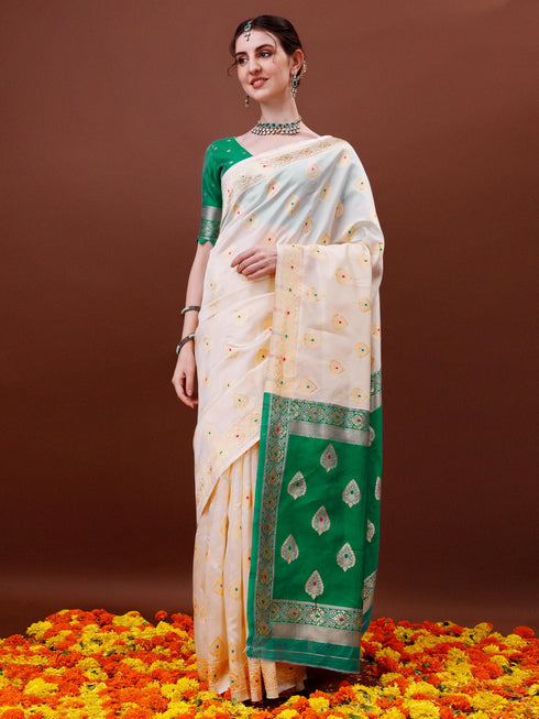 Vasthrlay Banarasi Saree