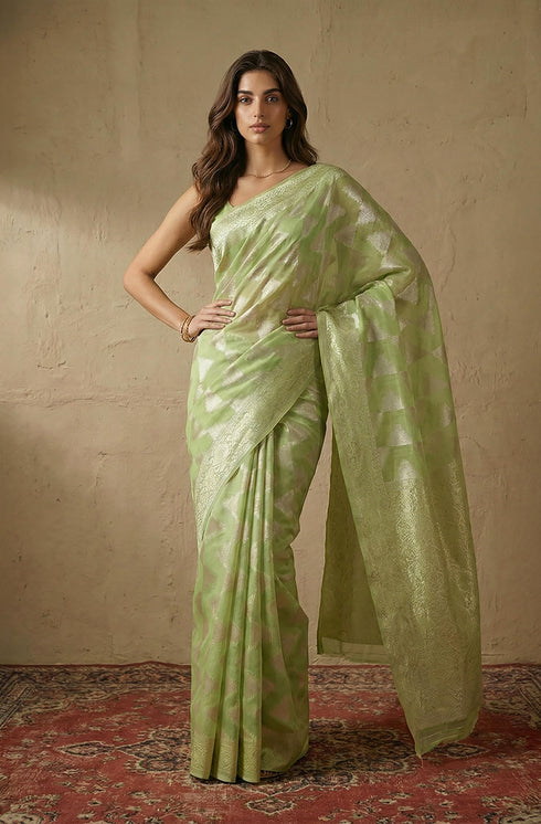 Vasthrlay Jacquard Saree