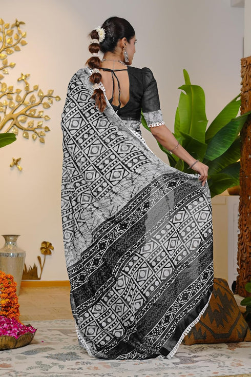 Vasthrlay Fashion Chevron Printed Ethnic Wear