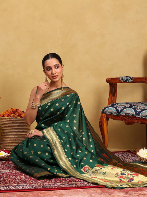 Vasthrlay Banarasi Unstitched Saree