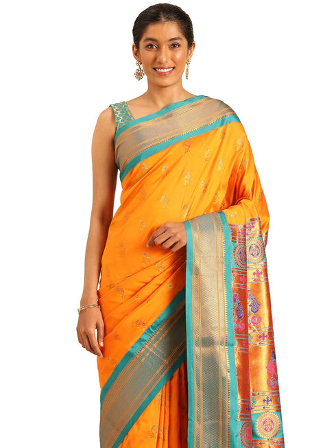 Vasthrlay Pheshwai Bottle Saree